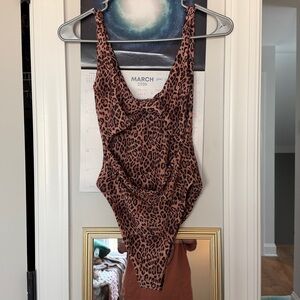 SKATIE leopard swim